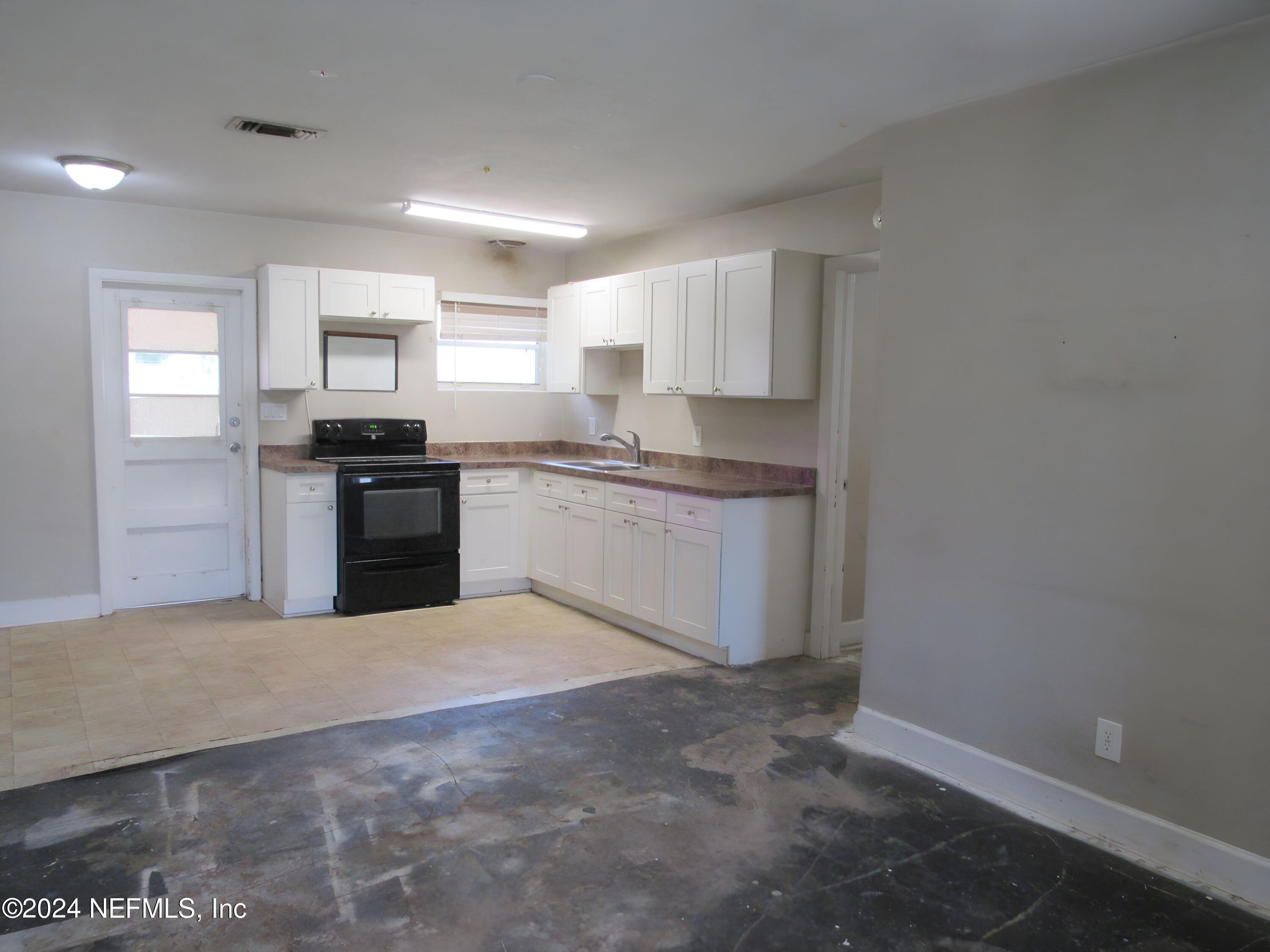 10457 Stone Road Jacksonville, FL 32246 - Photo 6 of 20 IMG_5758