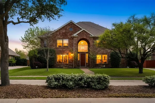 $625,000 | 9702 October Glory Lane, Rowlett, TX 75089