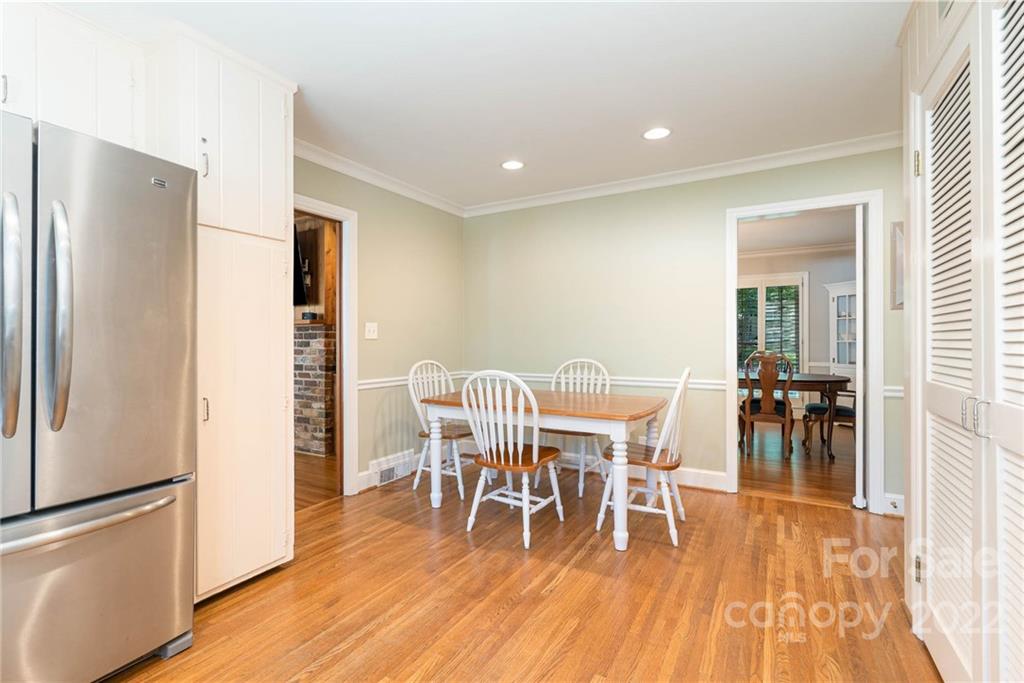 5536 Robinhood Road Charlotte, NC 28211 - Photo 13 of 40 Gallery Image 13