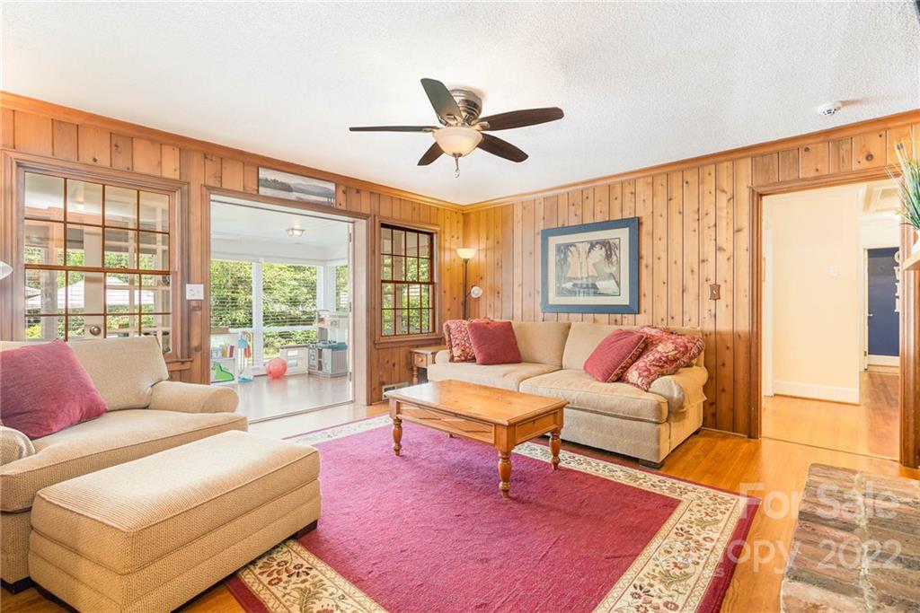 5536 Robinhood Road Charlotte, NC 28211 - Photo 17 of 40 Gallery Image 17
