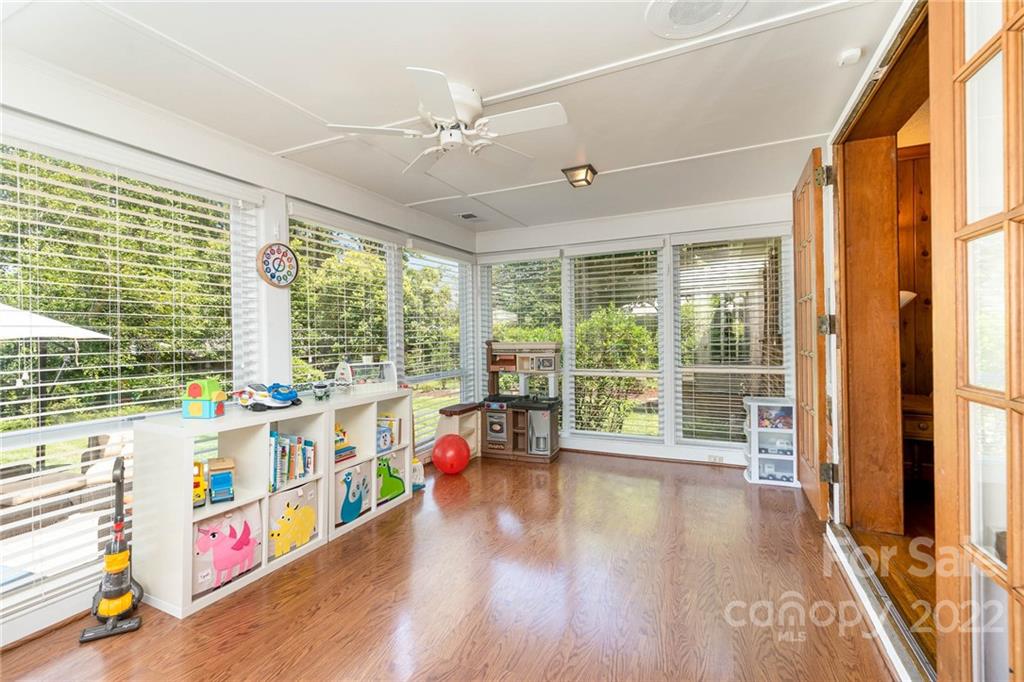 5536 Robinhood Road Charlotte, NC 28211 - Photo 20 of 40 Gallery Image 20