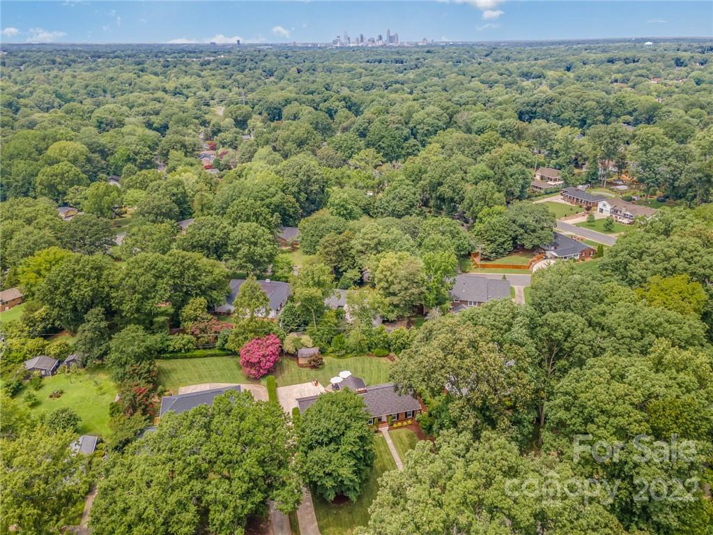 5536 Robinhood Road Charlotte, NC 28211 - Photo 37 of 40 Gallery Image 37