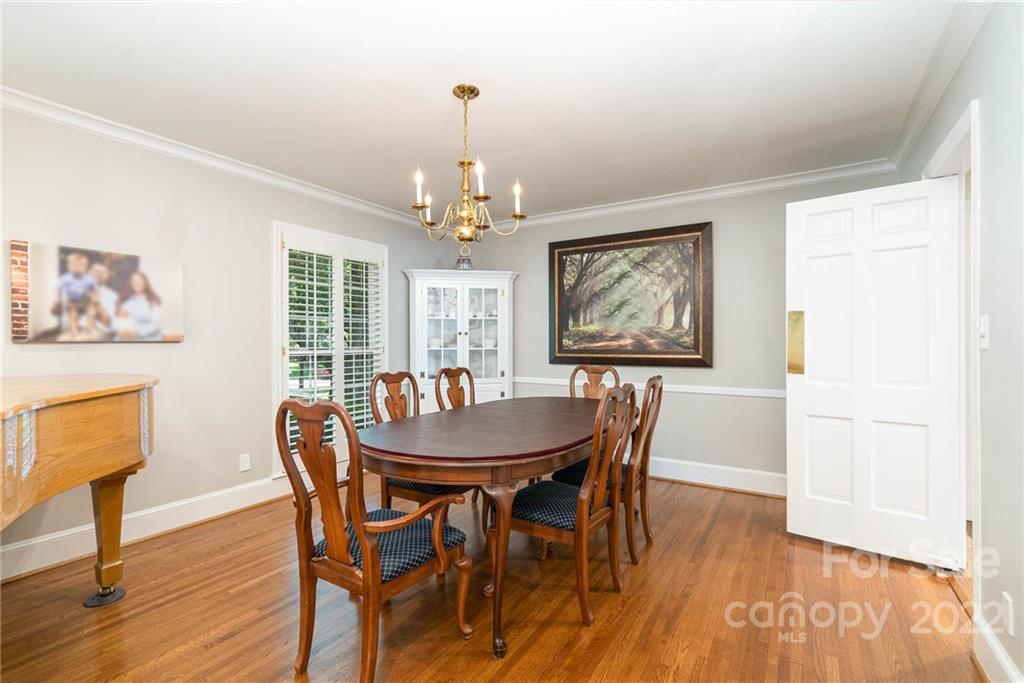 5536 Robinhood Road Charlotte, NC 28211 - Photo 10 of 40 Gallery Image 10