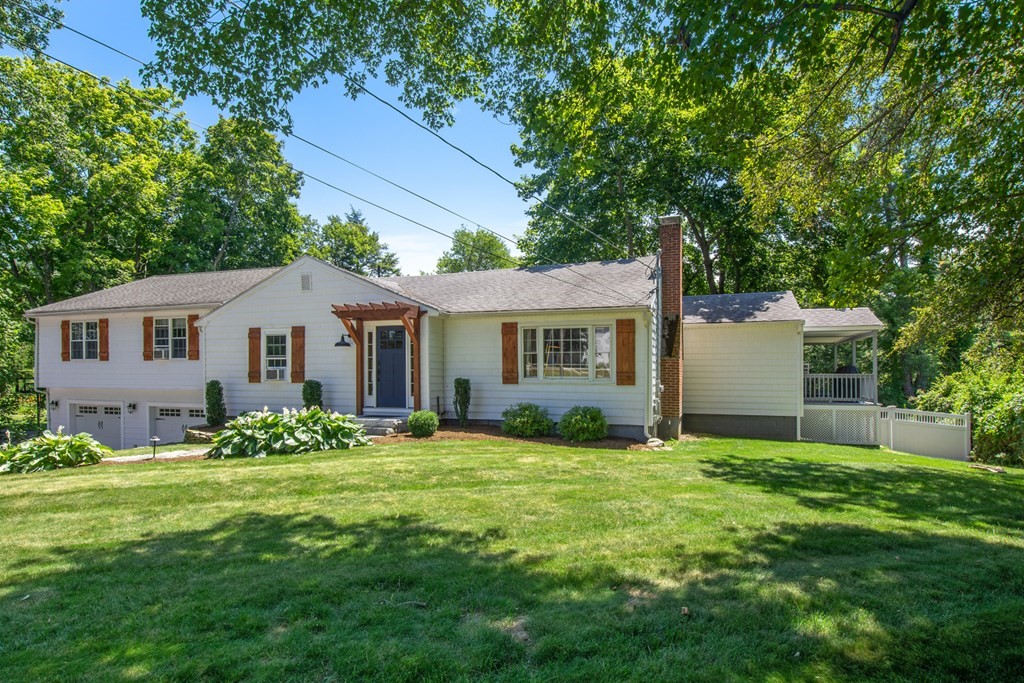 351 Boston Road Sutton, MA 01590 - Photo 1 of 37