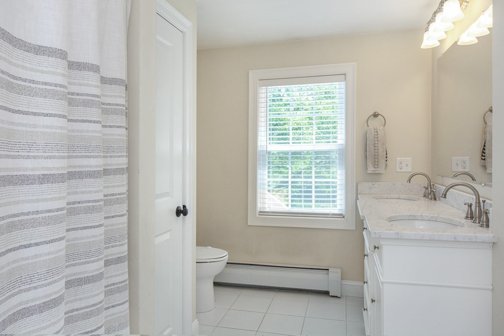 351 Boston Road Sutton, MA 01590 - Photo 22 of 37