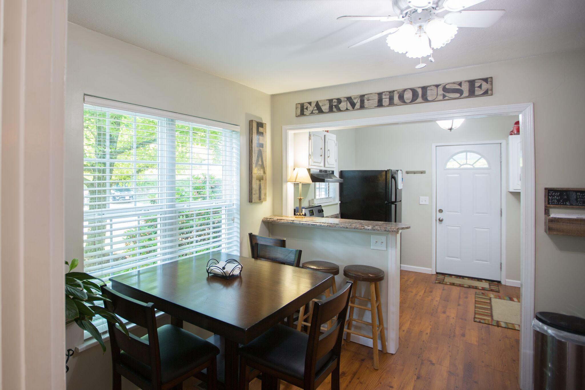 133 Hogan Road Rossville, GA 30741 - Photo 14 of 36 133 Hogan Road-0516_preview