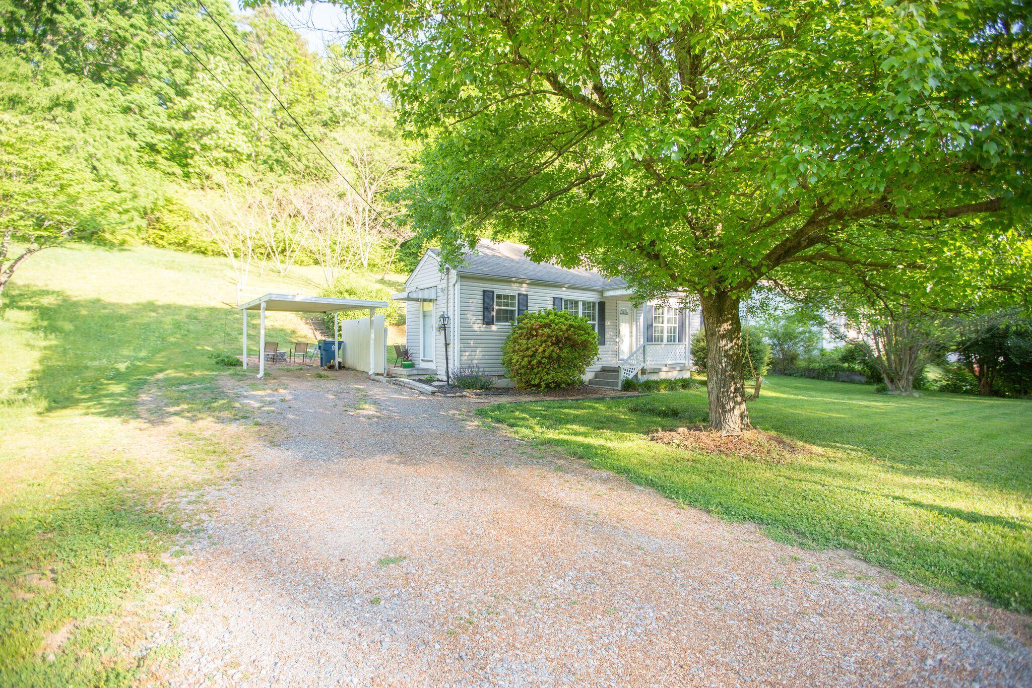 133 Hogan Road Rossville, GA 30741 - Photo 3 of 36 133 Hogan Road-0490_preview
