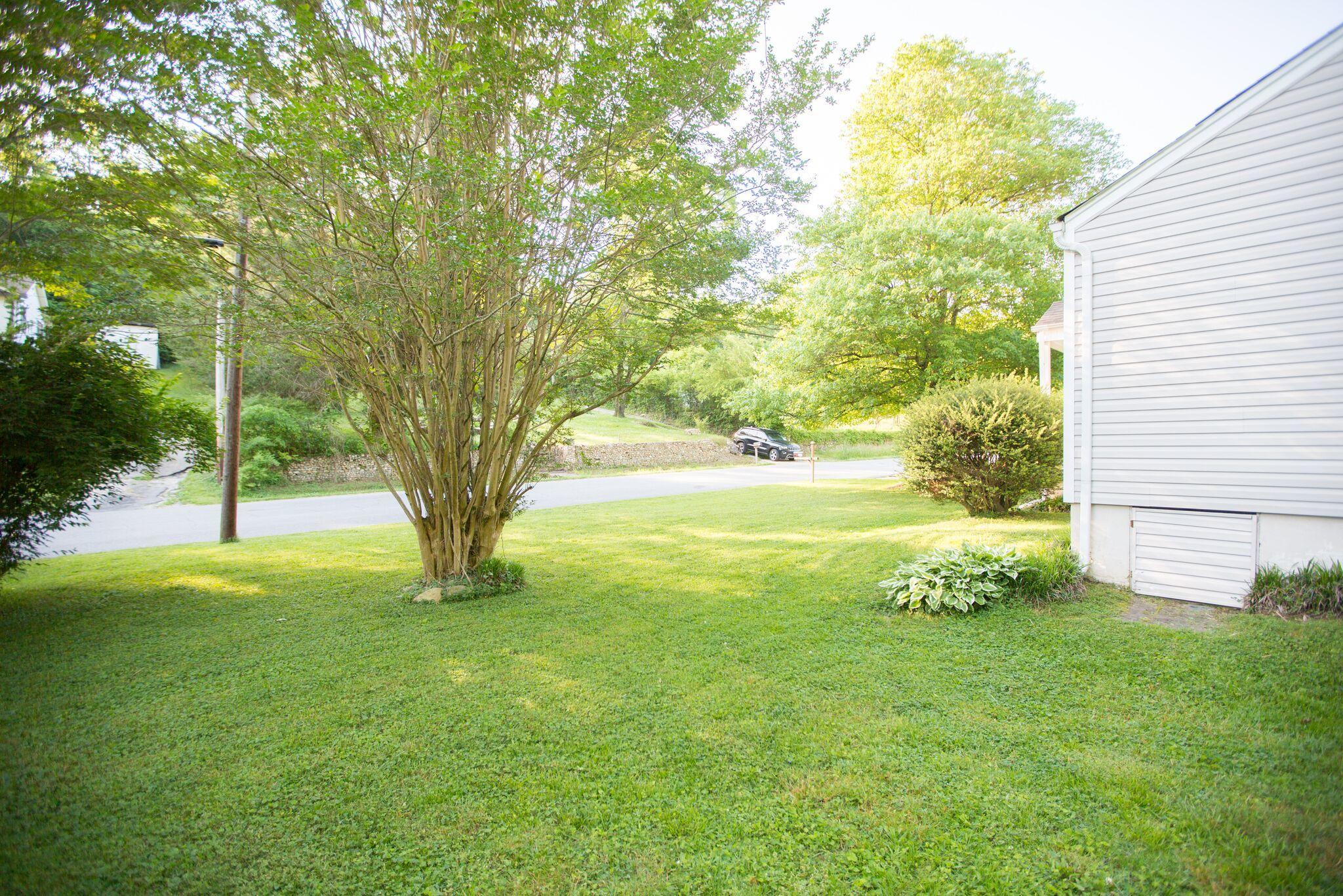 133 Hogan Road Rossville, GA 30741 - Photo 5 of 36 133 Hogan Road-0494_preview