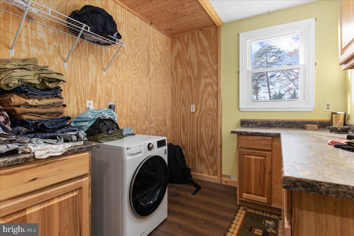 1198 Hunter Road Pasadena, MD 21122 - Photo 54 of 61 Gallery Image 54