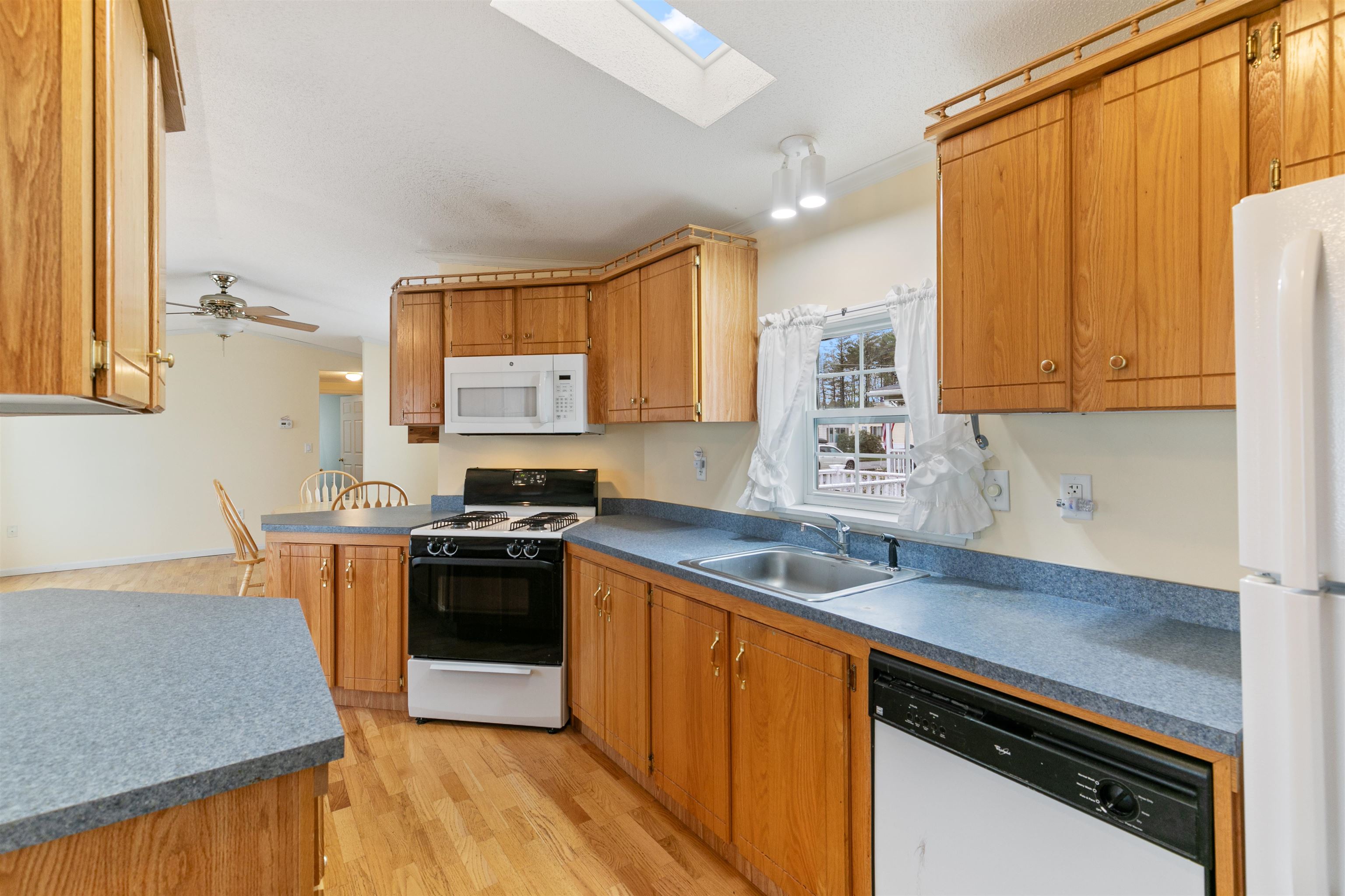 18 Hagop Road Salem, NH 03079 - Photo 21 of 23