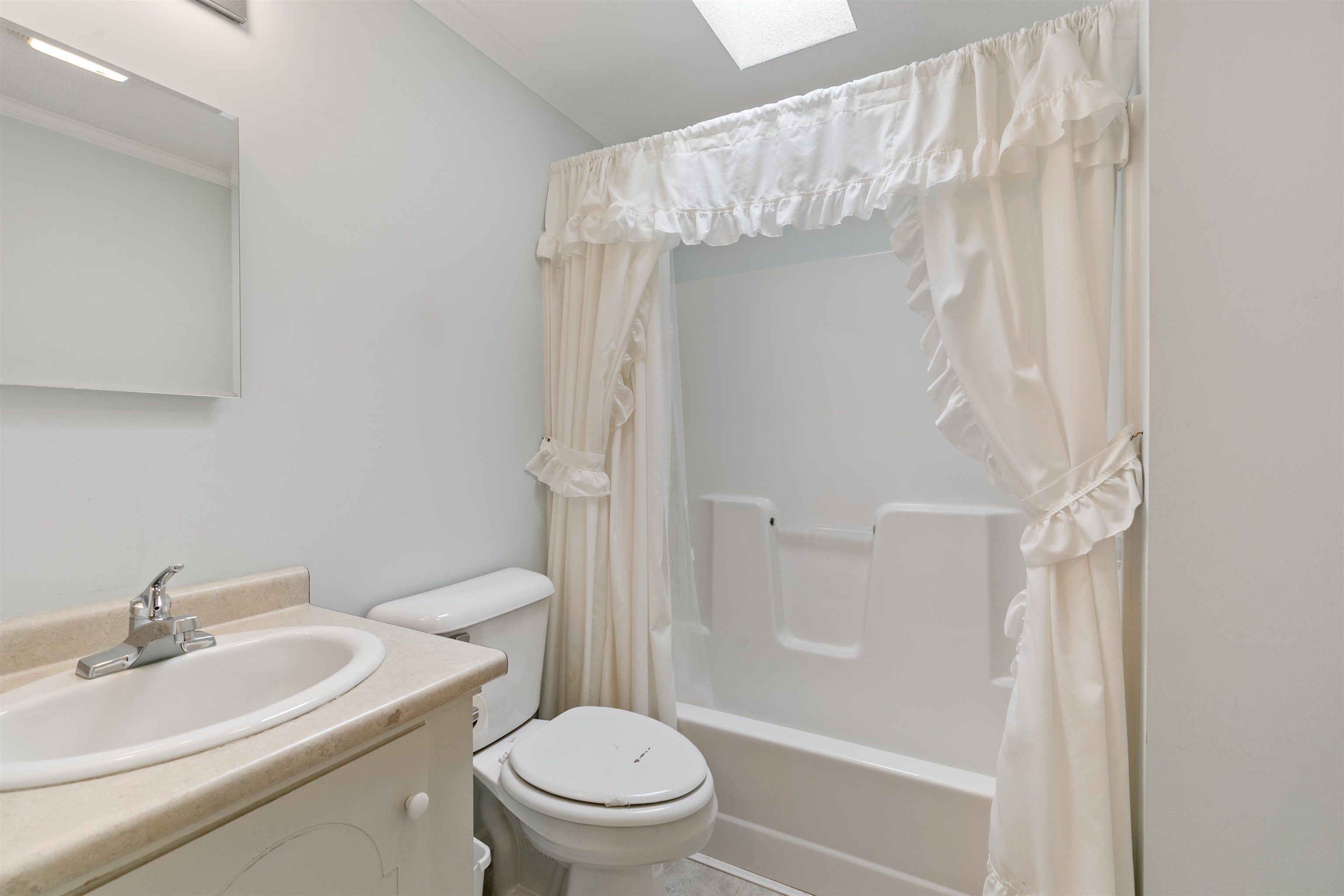 18 Hagop Road Salem, NH 03079 - Photo 10 of 23