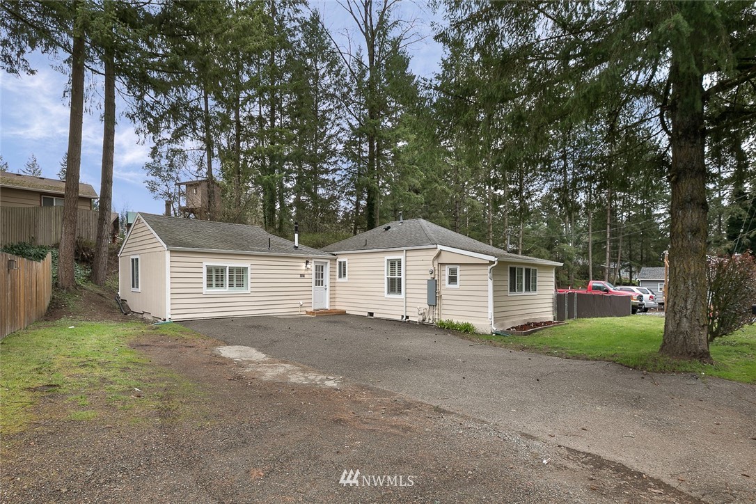 11211 Military Road Southwest Lakewood, WA 98498 - Photo 2 of 18