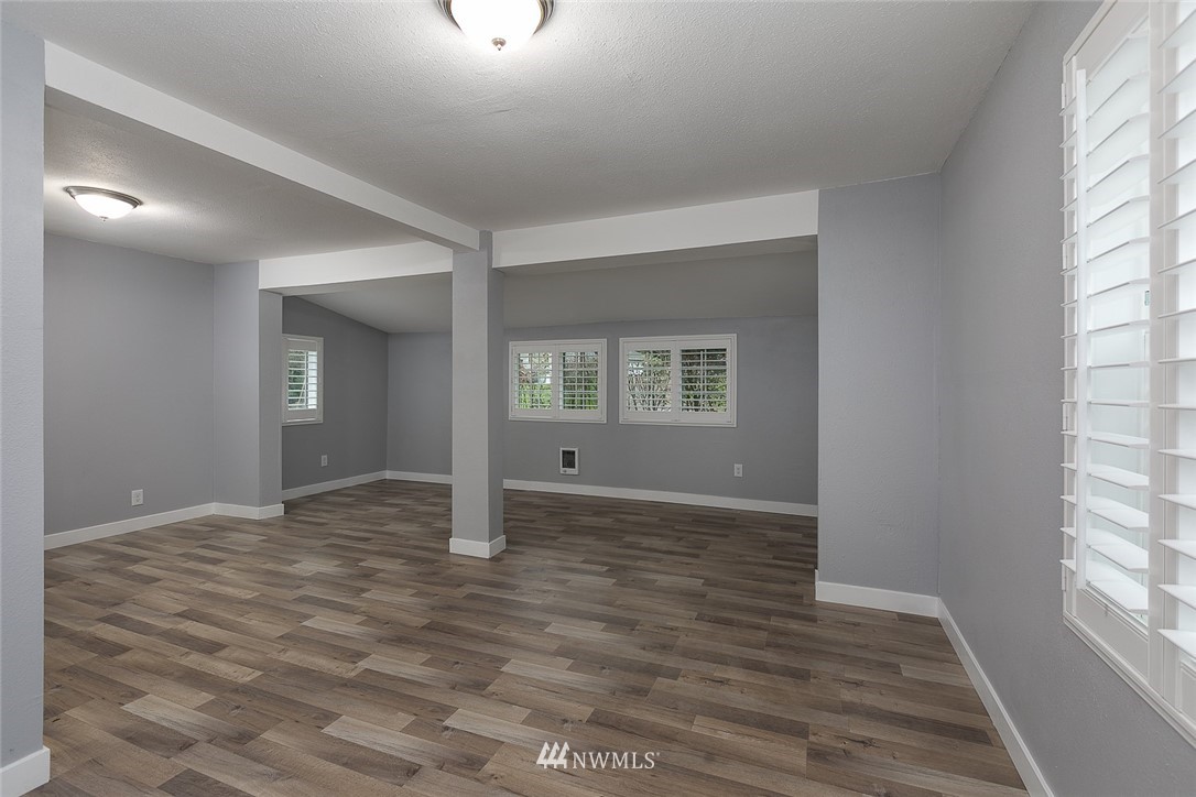 11211 Military Road Southwest Lakewood, WA 98498 - Photo 14 of 18
