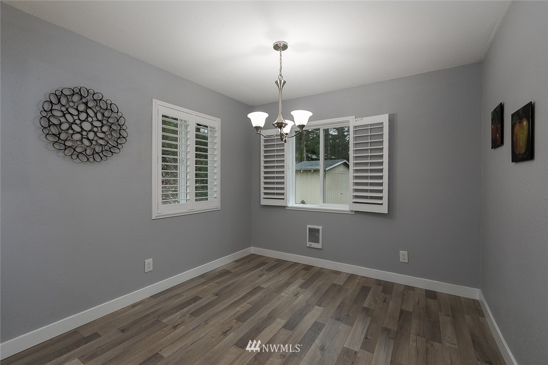 11211 Military Road Southwest Lakewood, WA 98498 - Photo 9 of 18
