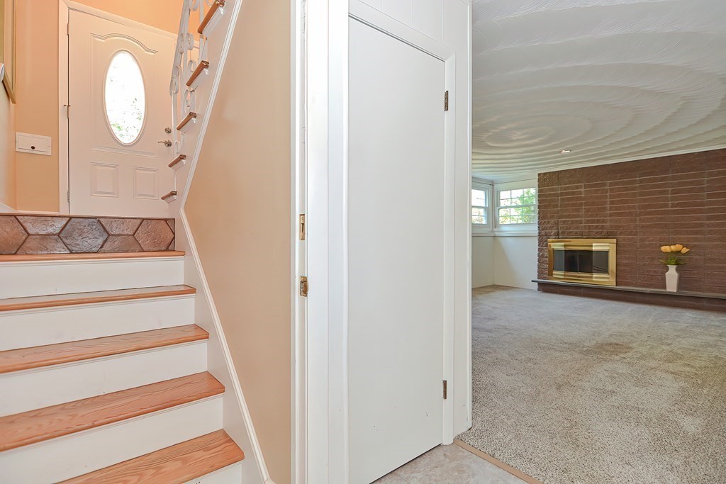 274 Mt Hope Road Somerset, MA 02726 - Photo 21 of 35 Gallery Image 21