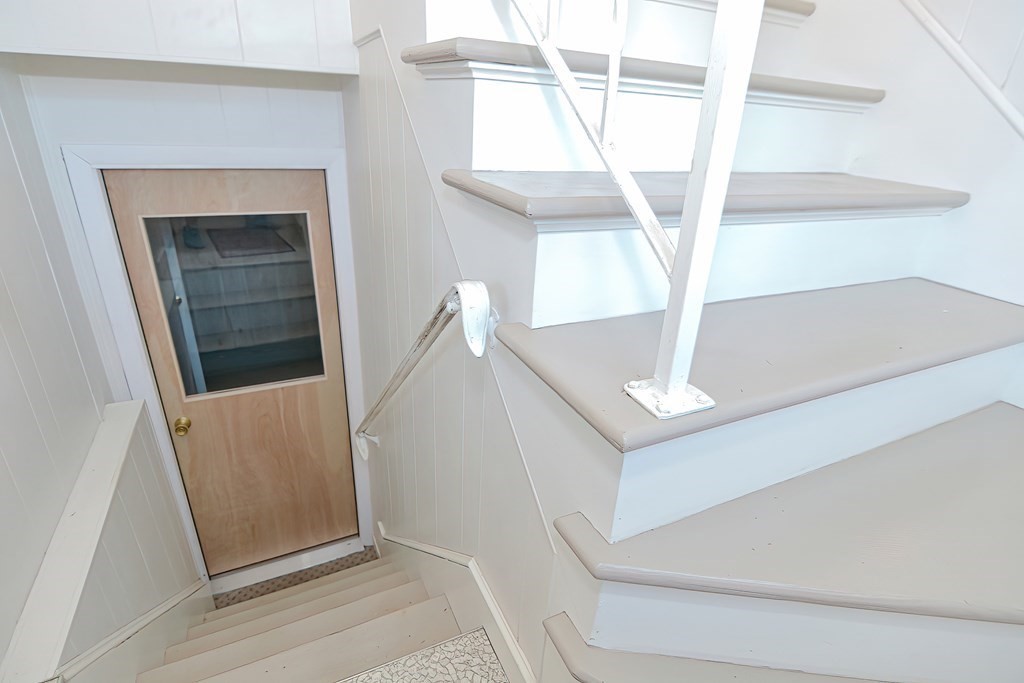 274 Mt Hope Road Somerset, MA 02726 - Photo 23 of 35 Gallery Image 23