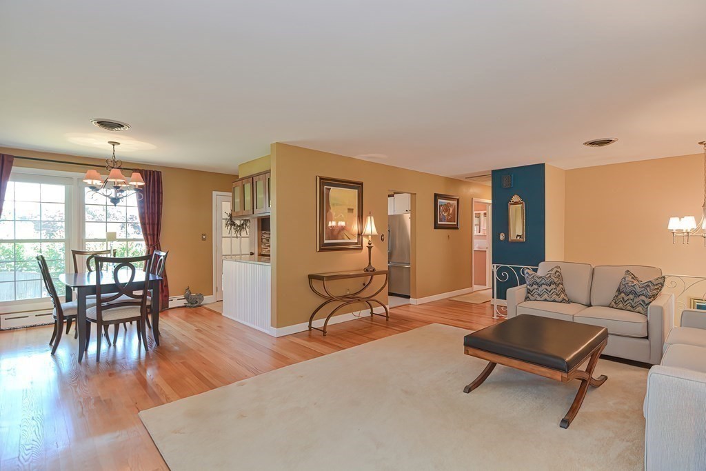 274 Mt Hope Road Somerset, MA 02726 - Photo 6 of 35 Gallery Image 6