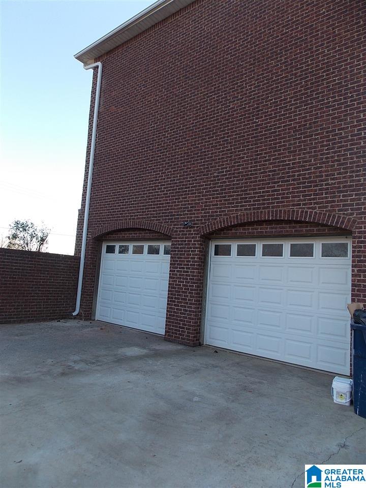 951 County Road 12 Oneonta, AL 35121 - Photo 40 of 44