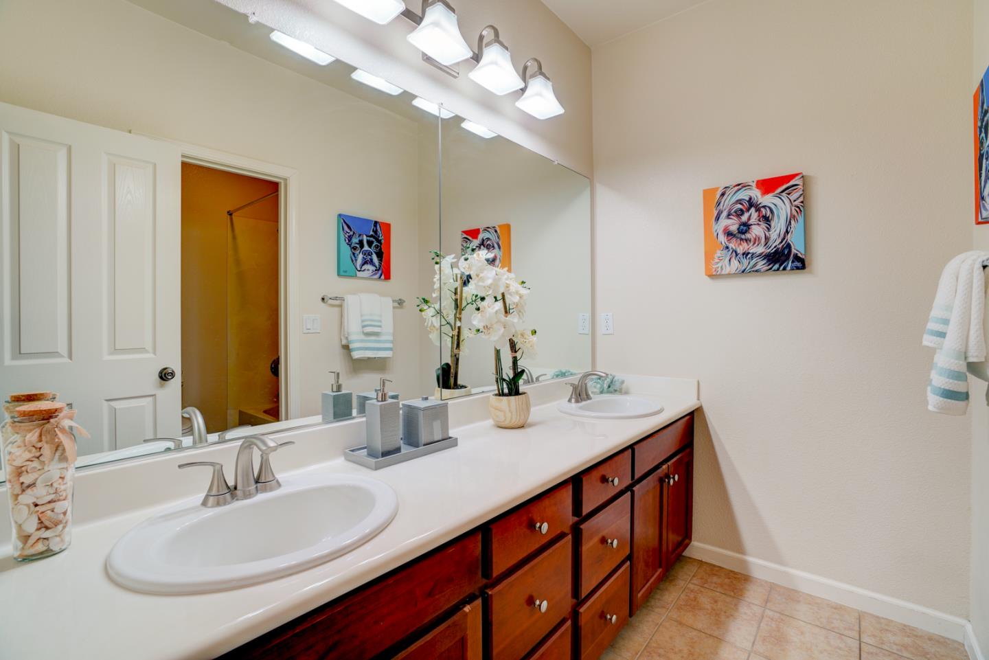 5300 Fioli Loop San Ramon, CA 94582 - Photo 18 of 38 Gallery Image 18