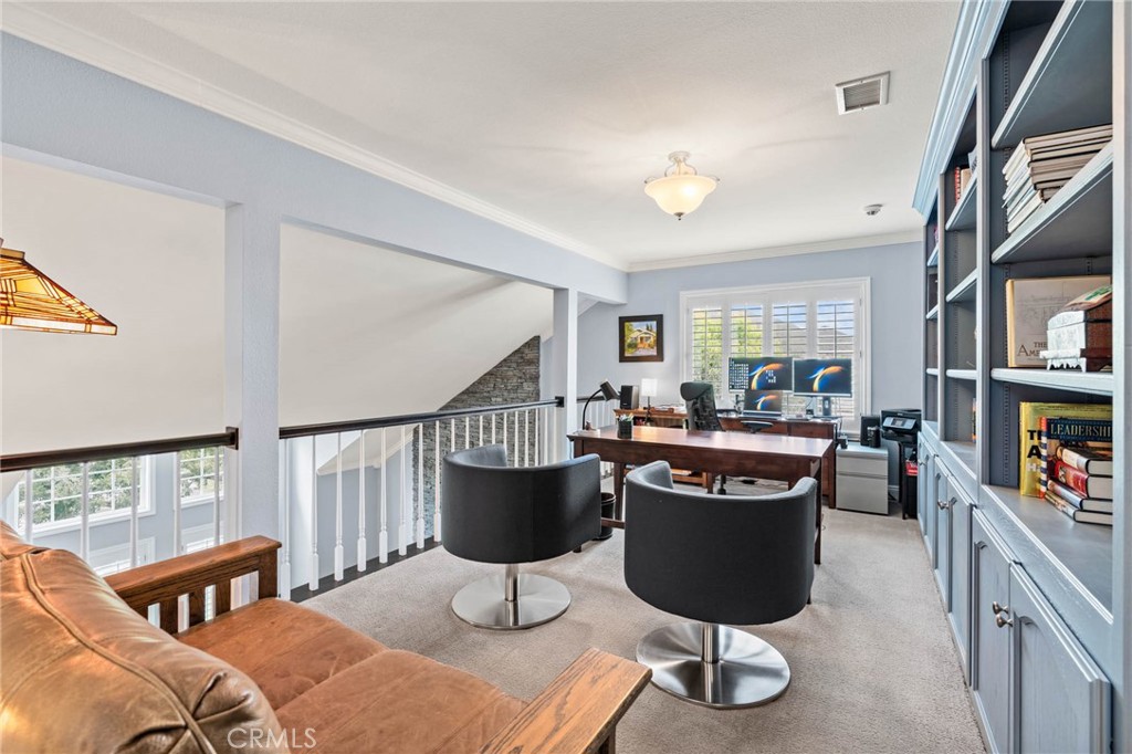 5040 Wagner Way Oak Park, CA 91377 - Photo 23 of 56