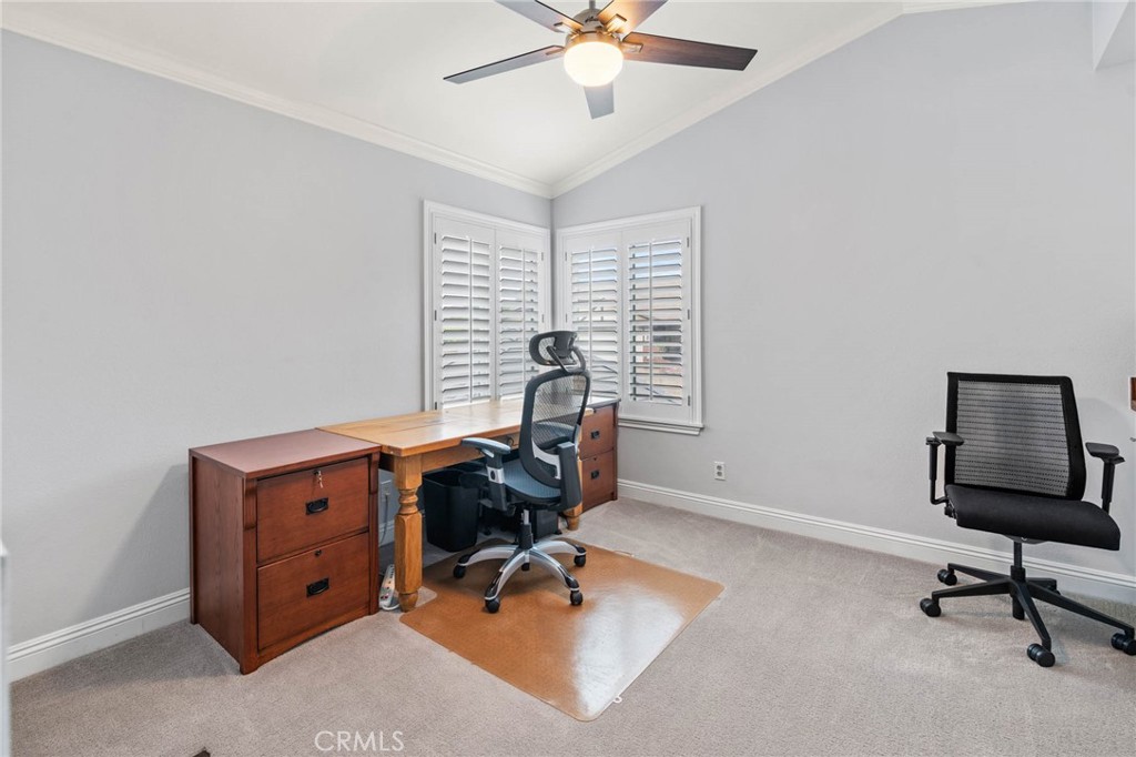 5040 Wagner Way Oak Park, CA 91377 - Photo 39 of 56