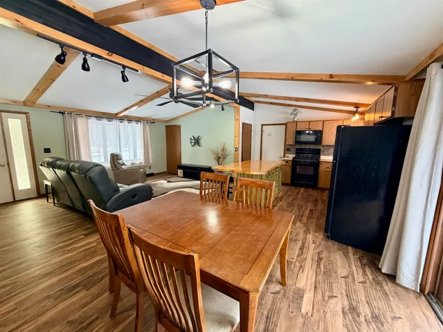 $249,900 | W6594 County Rd H, Wild Rose, WI 54984