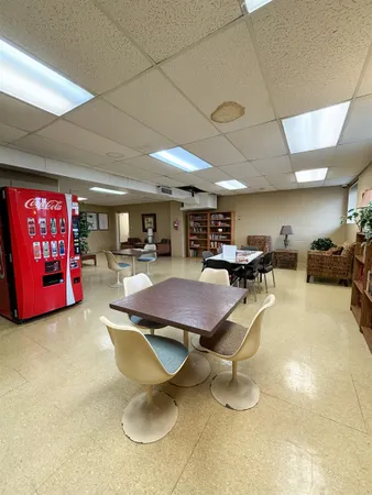 $139,999 | 1960 North Parkway Avenue, Unit 1110, Memphis, TN 38112