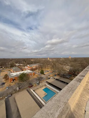 $139,999 | 1960 North Parkway Avenue, Unit 1110, Memphis, TN 38112