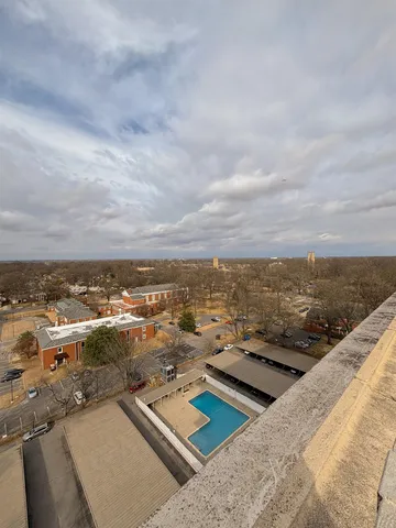 $144,000 | 1960 North Parkway Avenue, Unit 1110, Memphis, TN 38112