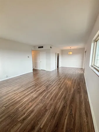 $139,999 | 1960 North Parkway Avenue, Unit 1110, Memphis, TN 38112