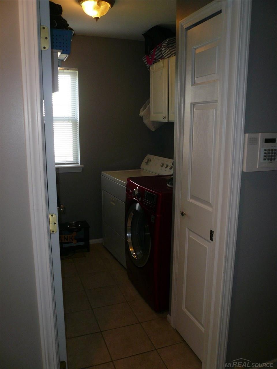 28376 Lange Road New Baltimore, MI 48047 - Photo 10 of 31 31293479-9.JPG