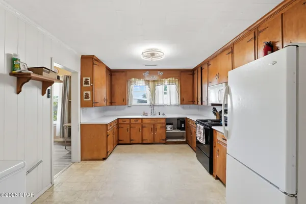 $180,000 | 409 South Depot Street, Bonifay, FL 32425