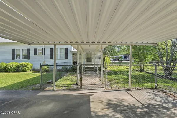 $180,000 | 409 South Depot Street, Bonifay, FL 32425