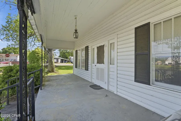$180,000 | 409 South Depot Street, Bonifay, FL 32425