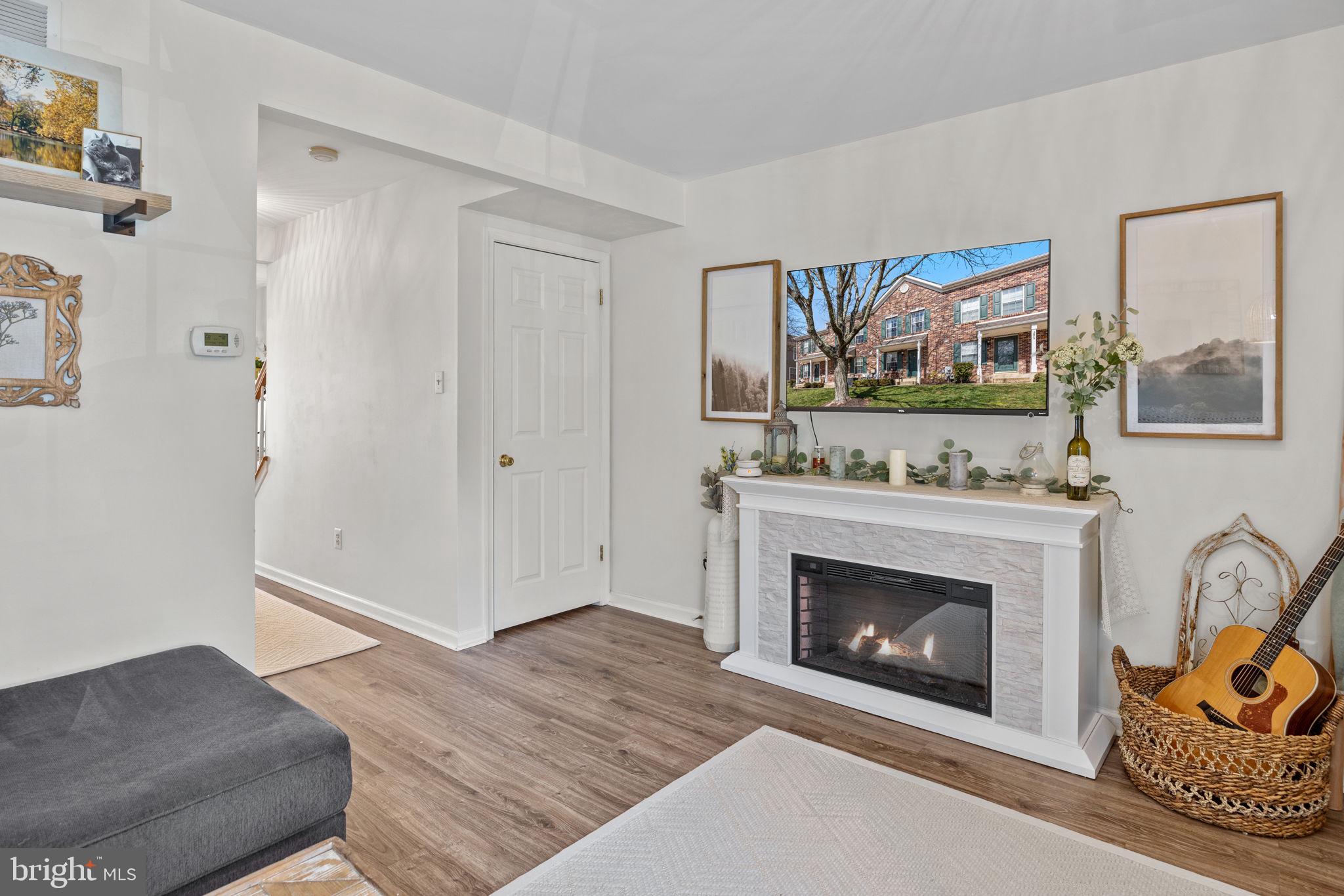 3975 Captain Molly Circle Doylestown, PA 18902 - Photo 5 of 27 Living Room, door to full basement