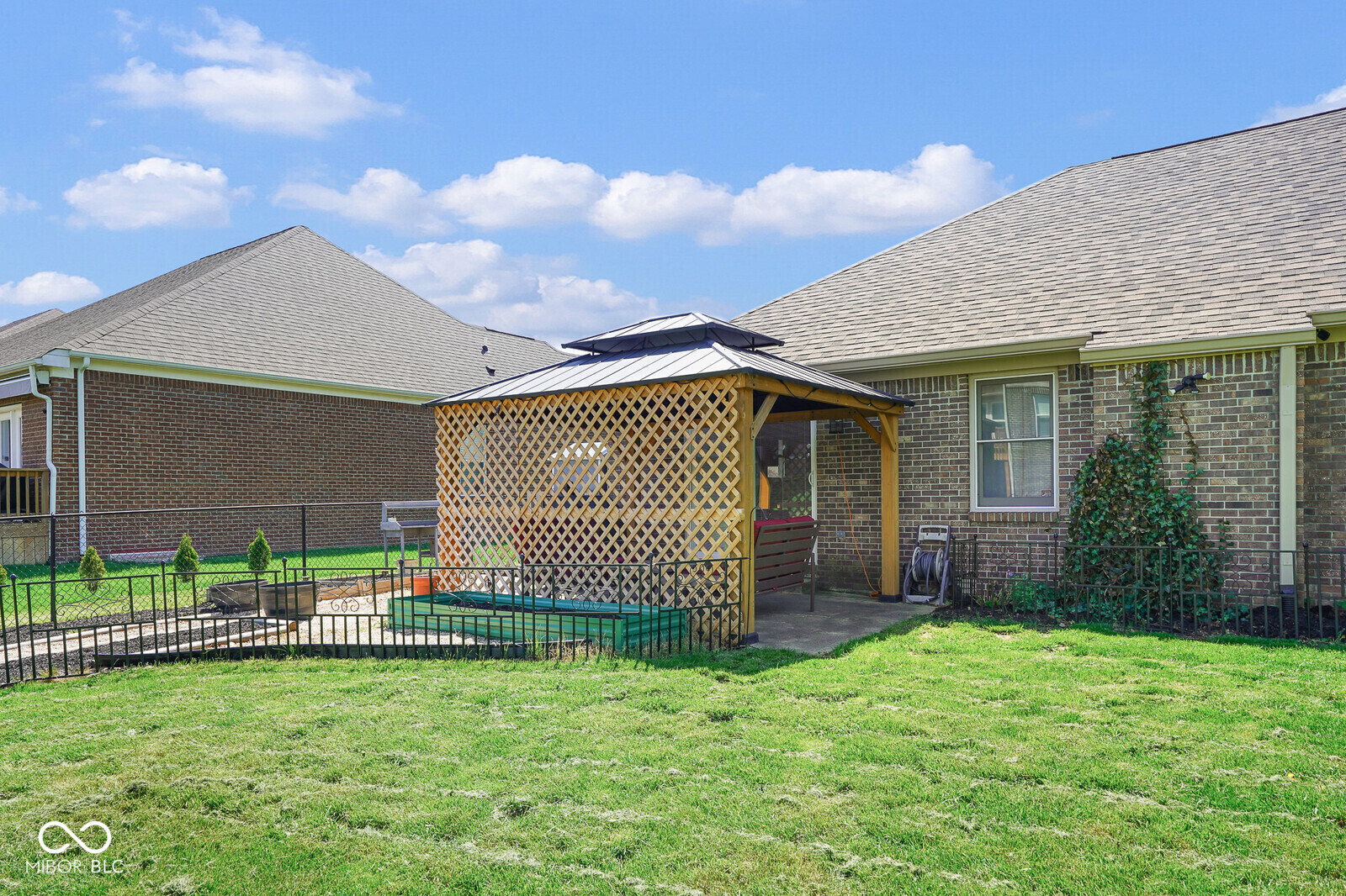 6232 Buck Trail Road Indianapolis, IN 46237 - Photo 44 of 53 Gallery Image 44