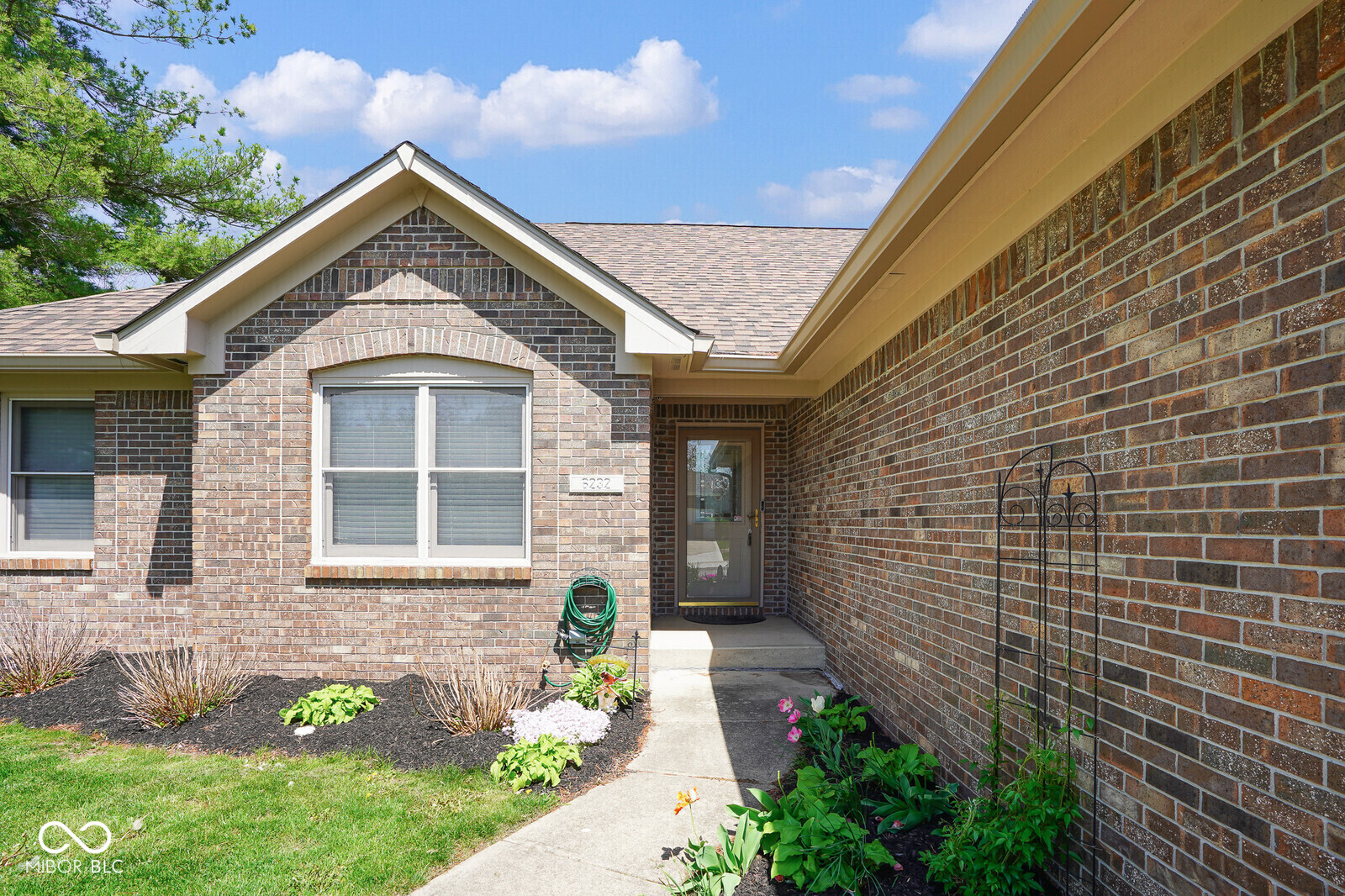 6232 Buck Trail Road Indianapolis, IN 46237 - Photo 8 of 53 Gallery Image 8
