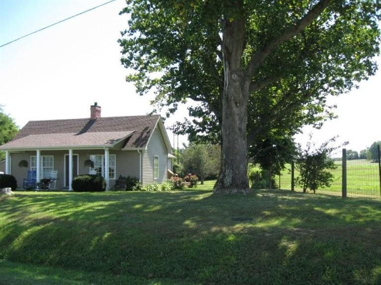 375 Patterson Road Versailles, KY 40383 - Photo 4 of 35 Photo 4