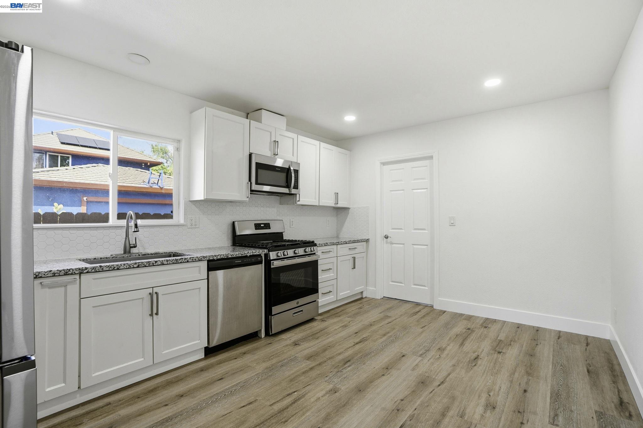 114 C Street Tracy, CA 95376 - Photo 5 of 40