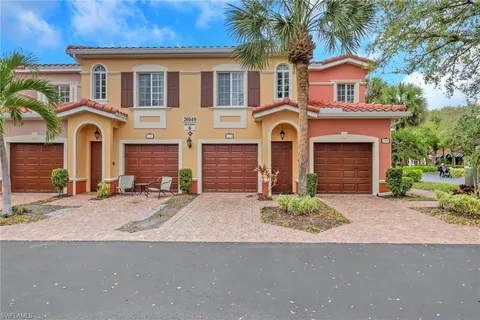 $299,900 | 20140 Estero Gardens Circle, Unit 208, Estero, FL 33928
