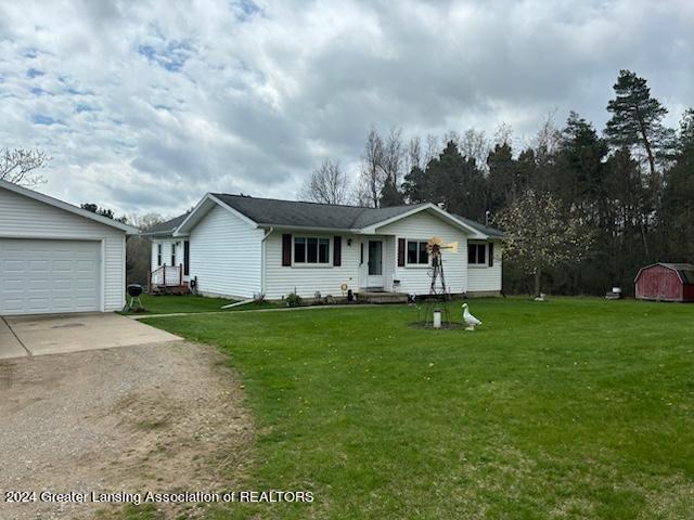 9728 East State Road Haslett, MI 48840 - Photo 2 of 5 IMG_2444