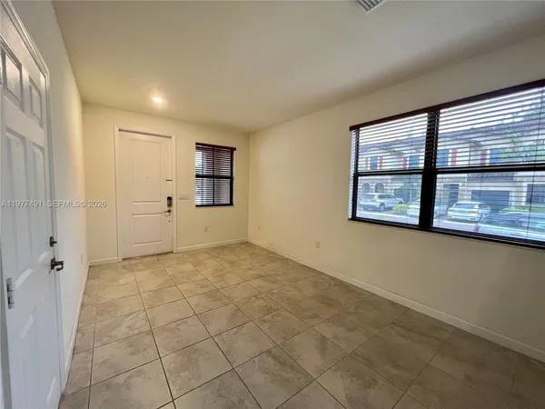 $3,200 | The Hammocks, Miami, FL 33196