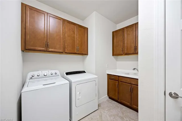 $549,000 | 12077 Winfield Circle, Fort Myers, FL 33966