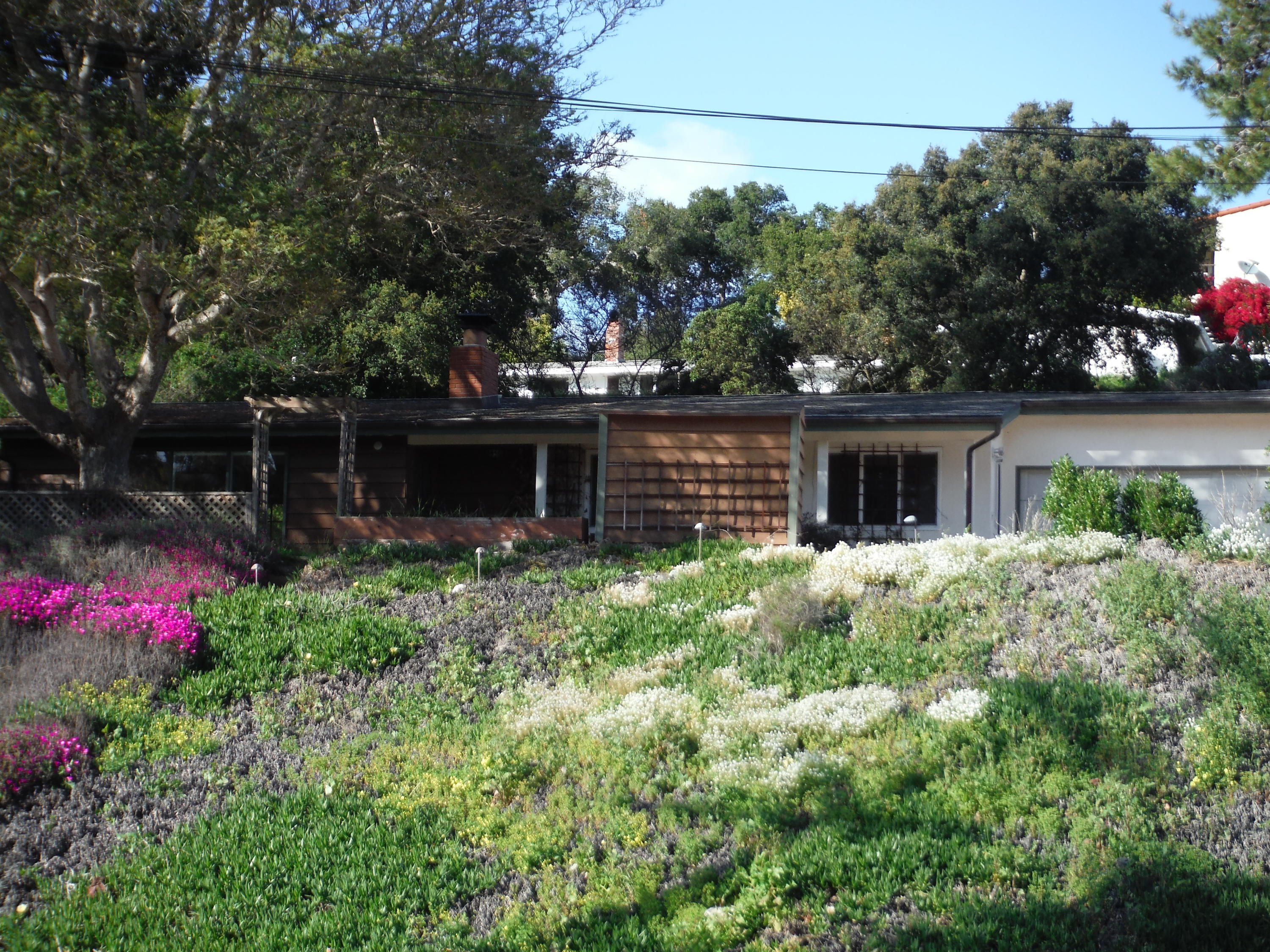 1276 Mountain View Road Santa Barbara, CA 93109 - Photo 1 of 7 DSCF0068.JPG