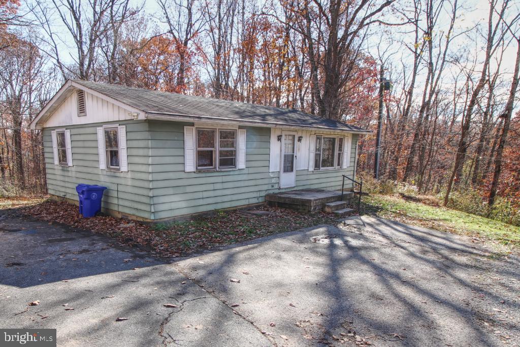4417 Buffalo Road Mount Airy, MD 21771 - Photo 30 of 30 Charming home nestled in serene woods.