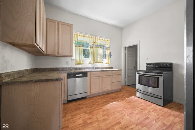 $125,000 | 52 Home Avenue, Terre Haute, IN 47803