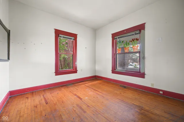 $125,000 | 52 Home Avenue, Terre Haute, IN 47803