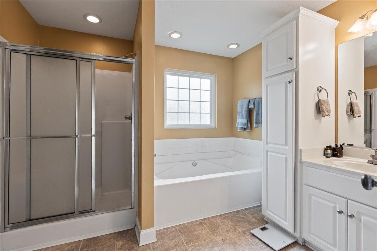 4732 Storey Mill Road Hephzibah, GA 30815 - Photo 21 of 37 21-OWNERS BATHROOM