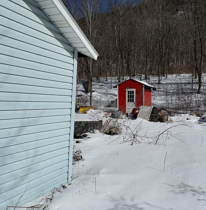 32 French Hill Road Pownal, VT 05261 - Photo 2 of 3