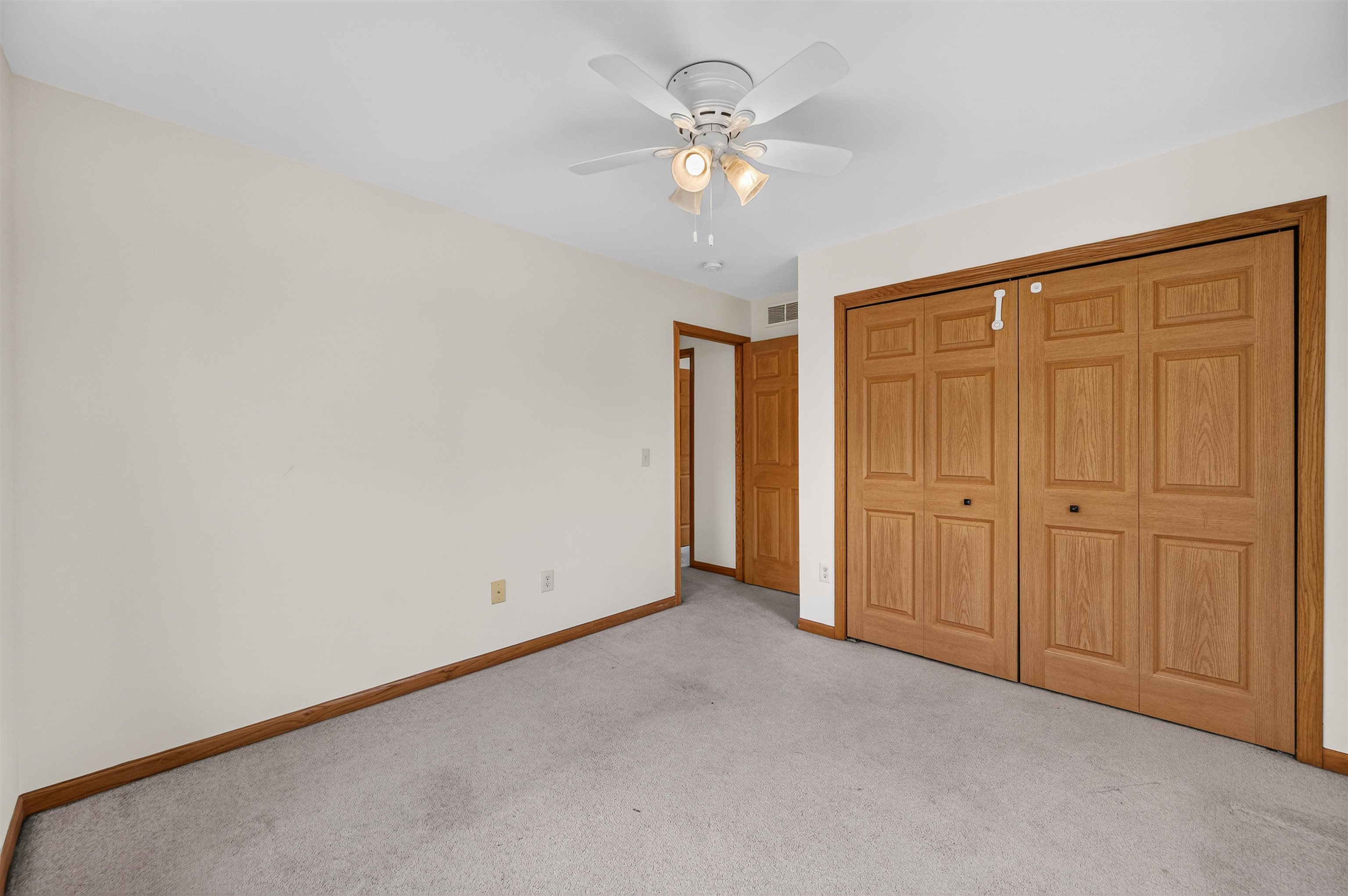 210 Rustic Drive Madison, WI 53718 - Photo 18 of 35